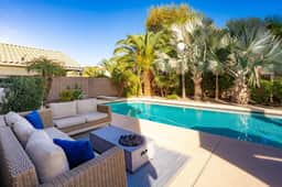 Palm Grove Getaway