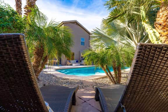 Palm Grove Getaway