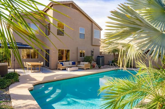 Palm Grove Getaway