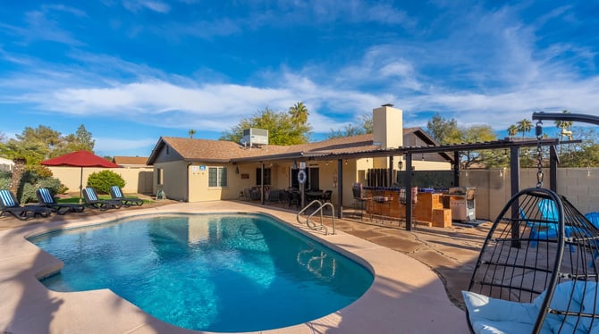 Airbnb Property Management in Phoenix